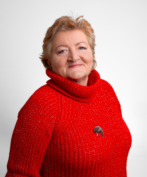 Júlia Gazdová